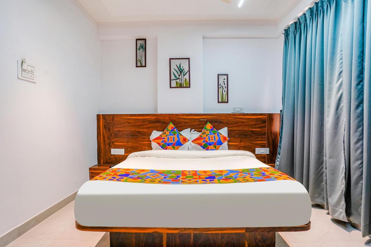Fabhotel Crystal Inn - Nr Suvarndeep Chowk Pimpri-Chinchwad Extérieur photo
